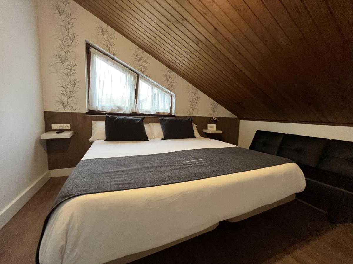 Hotel Avelina Onís المظهر الخارجي الصورة